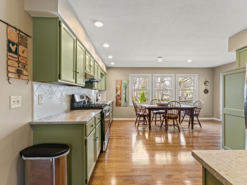 979 Zodiac Avenue, Columbus, OH 43230 Photo 28