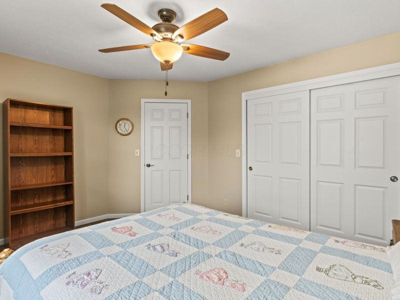 979 Zodiac Avenue, Columbus, OH 43230 Photo 45