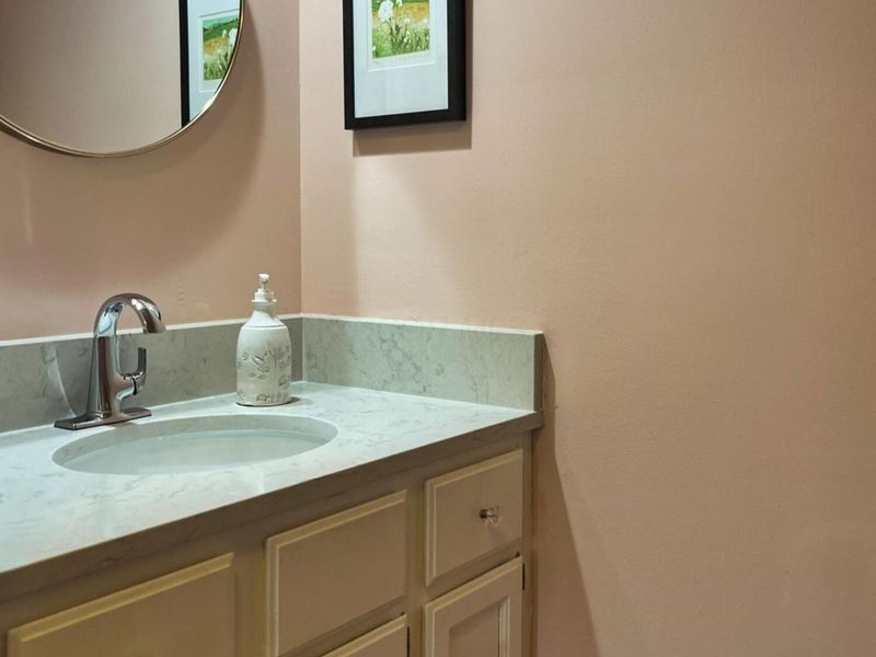 979 Zodiac Avenue, Columbus, OH 43230 Photo 62