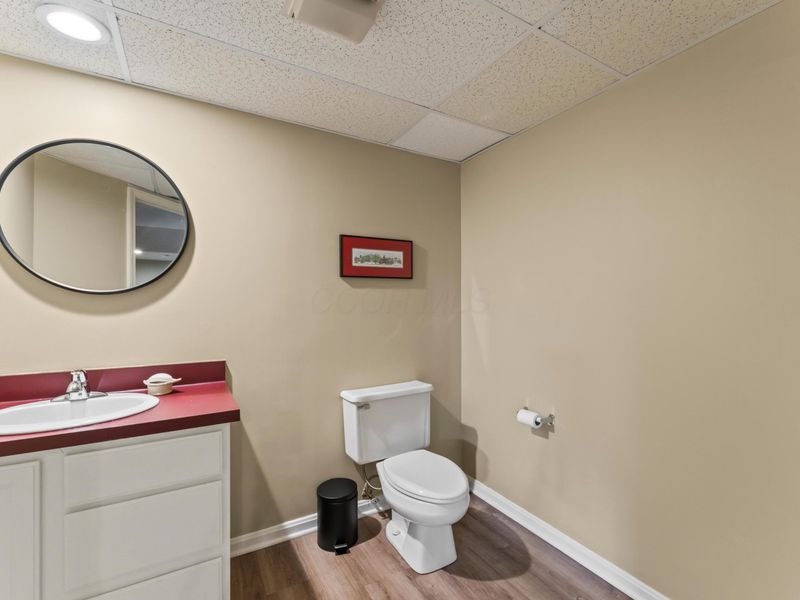 979 Zodiac Avenue, Columbus, OH 43230 Photo 66