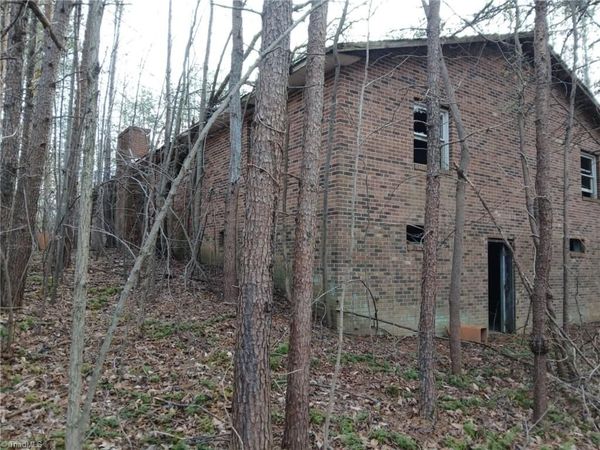 5001 Mecum Road, Walkertown, NC 27051