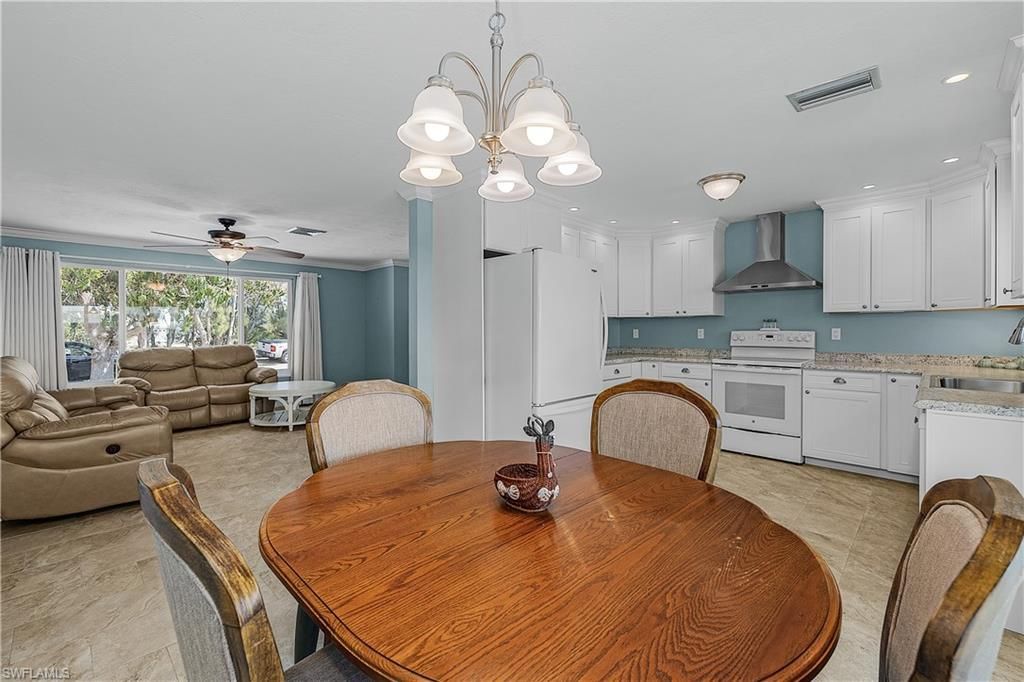 7815 Bocilla Ln , Bokeelia, FL 33922 Photo