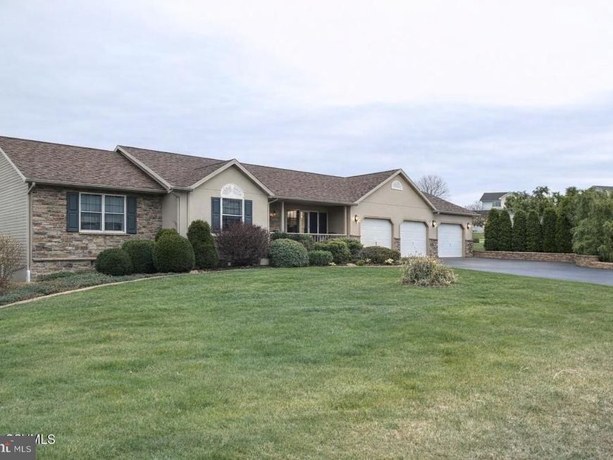 18 Grande Avenue , Elysburg, PA 17824 Main Photo