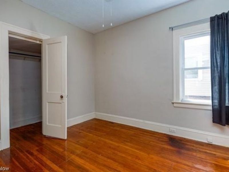 4392 W 47th Street , Cleveland, OH 44144 Photo 10