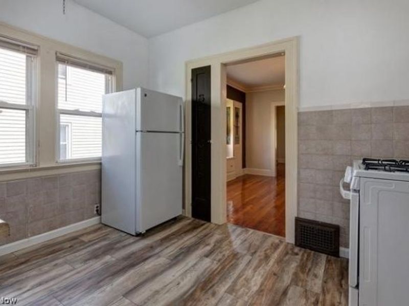 4392 W 47th Street , Cleveland, OH 44144 Photo 12