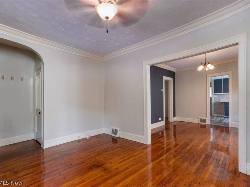 4392 W 47th Street , Cleveland, OH 44144 Photo 15