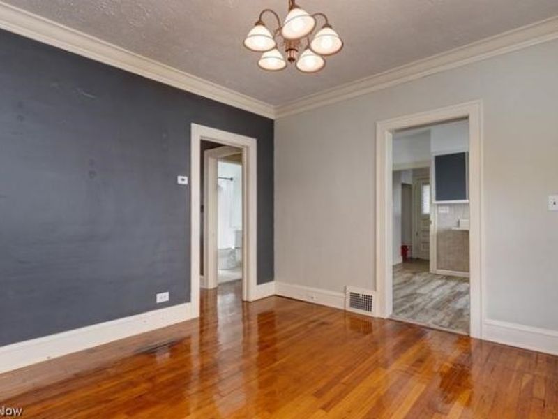 4392 W 47th Street , Cleveland, OH 44144 Photo 5