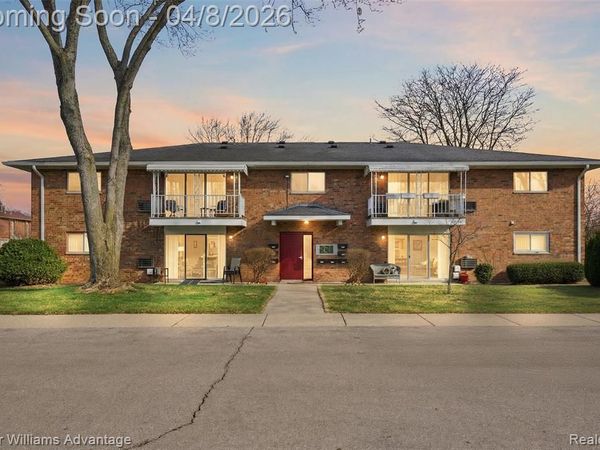 15118 Fairfield Street, Livonia, MI 48154