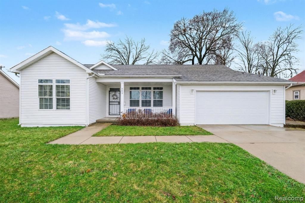 562 Williams Street, Flint, MI 48503 Main Photo