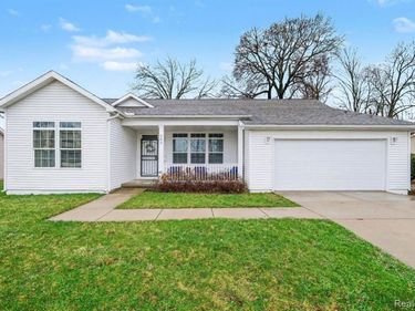 562 Williams Street, Flint, MI 48503