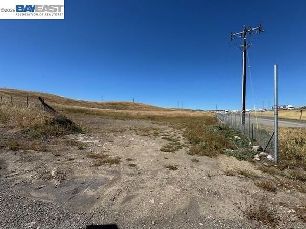 Interstate 580 , Livermore, CA 95391