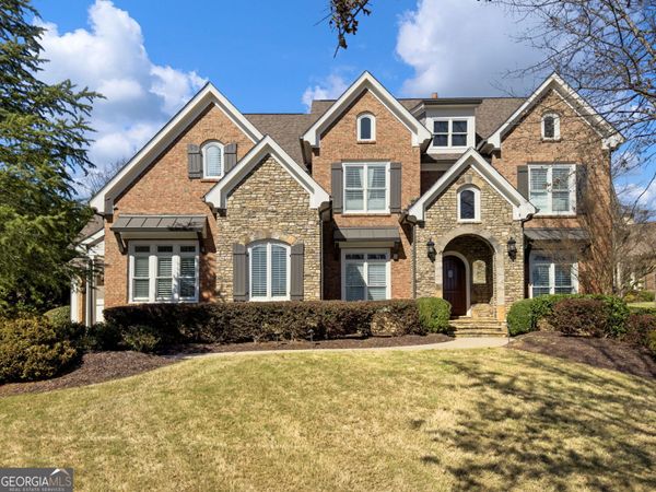 2202 Crimson King Drive, Braselton, GA 30517