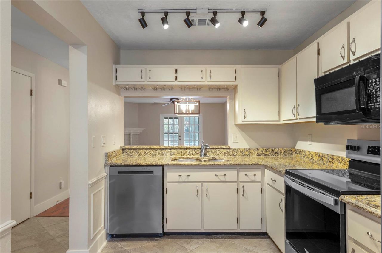 409 Sandlewood Cove , Unit 3, Winter Park, FL 32789 Photo