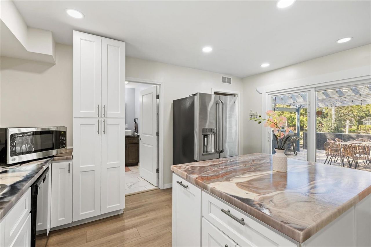 214 Gaines Avenue, Sarasota, FL 34243 Photo