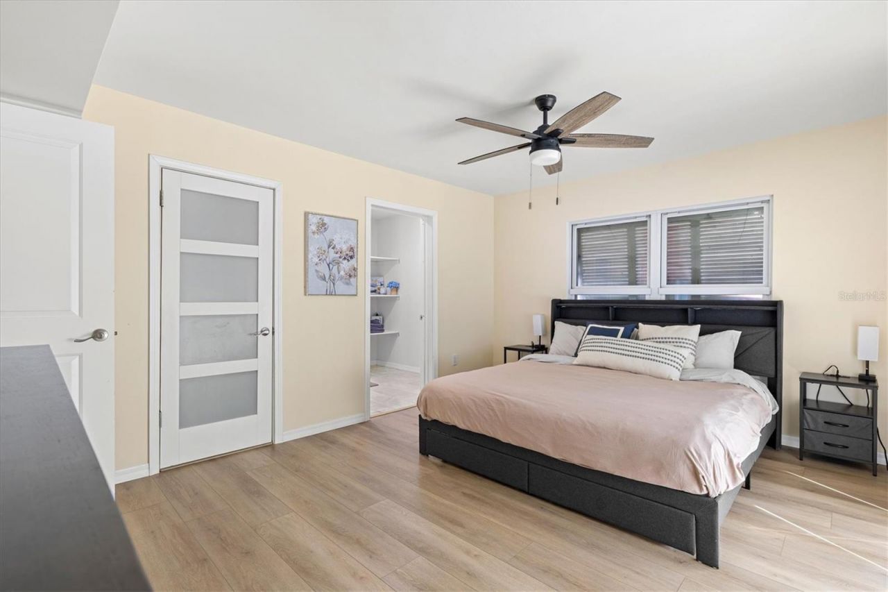214 Gaines Avenue, Sarasota, FL 34243 Photo