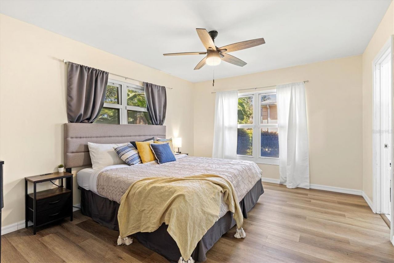 214 Gaines Avenue, Sarasota, FL 34243 Photo