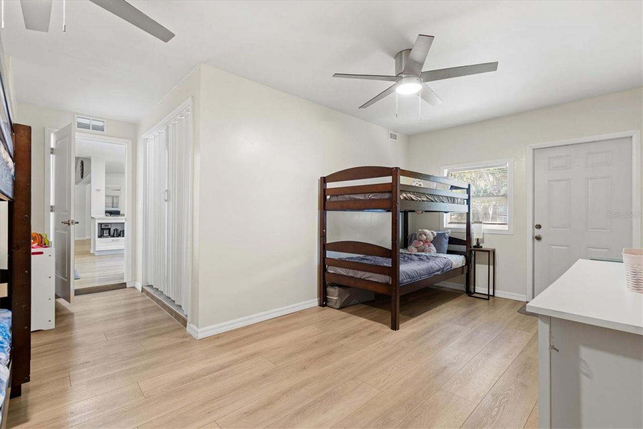 214 Gaines Avenue, Sarasota, FL 34243 Photo