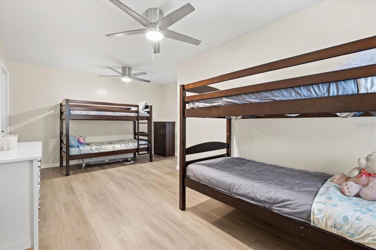 214 Gaines Avenue, Sarasota, FL 34243 Photo