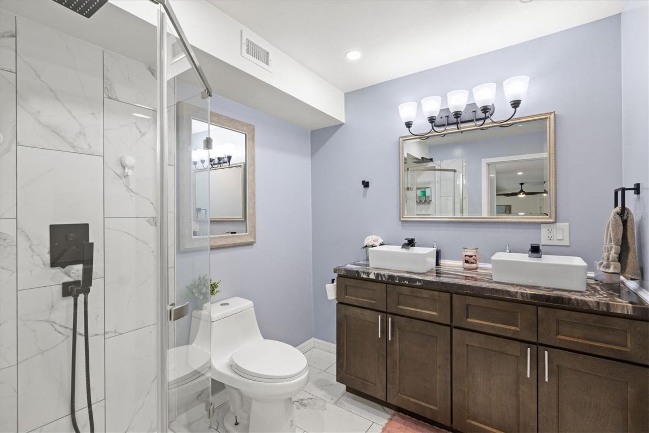 214 Gaines Avenue, Sarasota, FL 34243 Photo