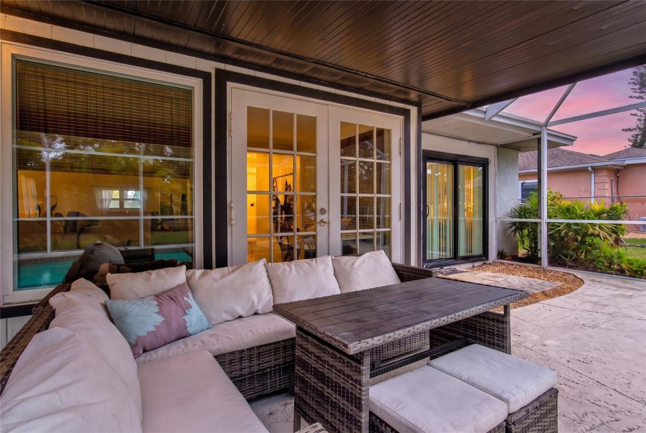 214 Gaines Avenue, Sarasota, FL 34243 Photo