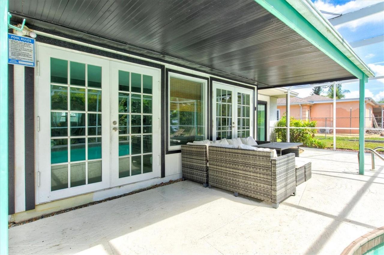 214 Gaines Avenue , Sarasota, FL 34243 Photo