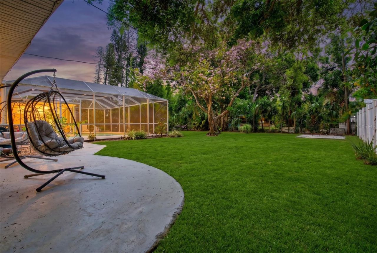 214 Gaines Avenue, Sarasota, FL 34243 Photo