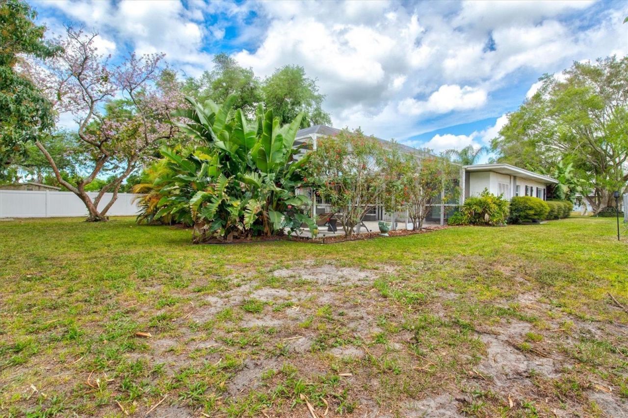 214 Gaines Avenue , Sarasota, FL 34243 Photo
