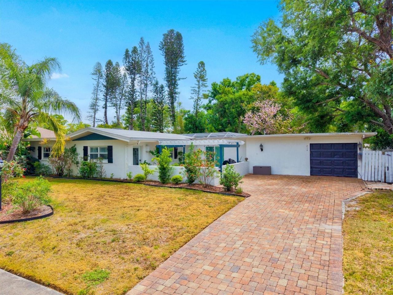 214 Gaines Avenue , Sarasota, FL 34243 Photo