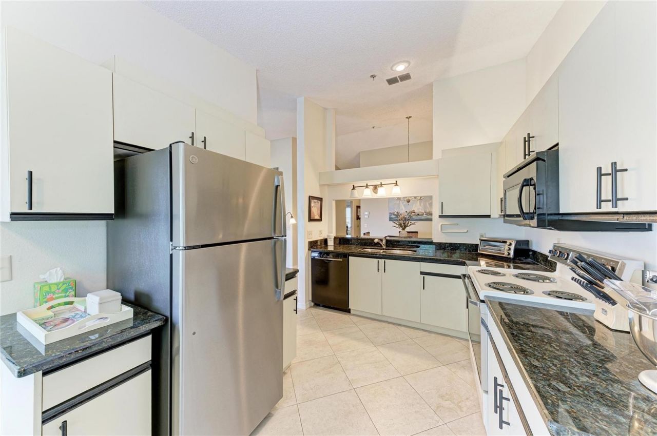 7201 29th Ave Dr W, Unit 303, Bradenton, FL 34209 Photo