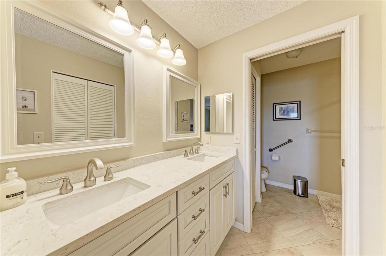 7201 29th Ave Dr W, Unit 303, Bradenton, FL 34209 Photo