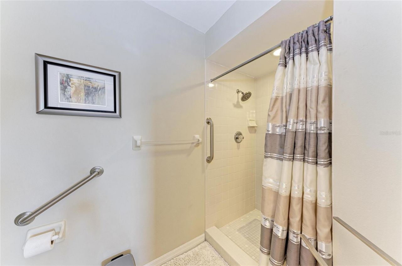 7201 29th Ave Dr W, Unit 303, Bradenton, FL 34209 Photo