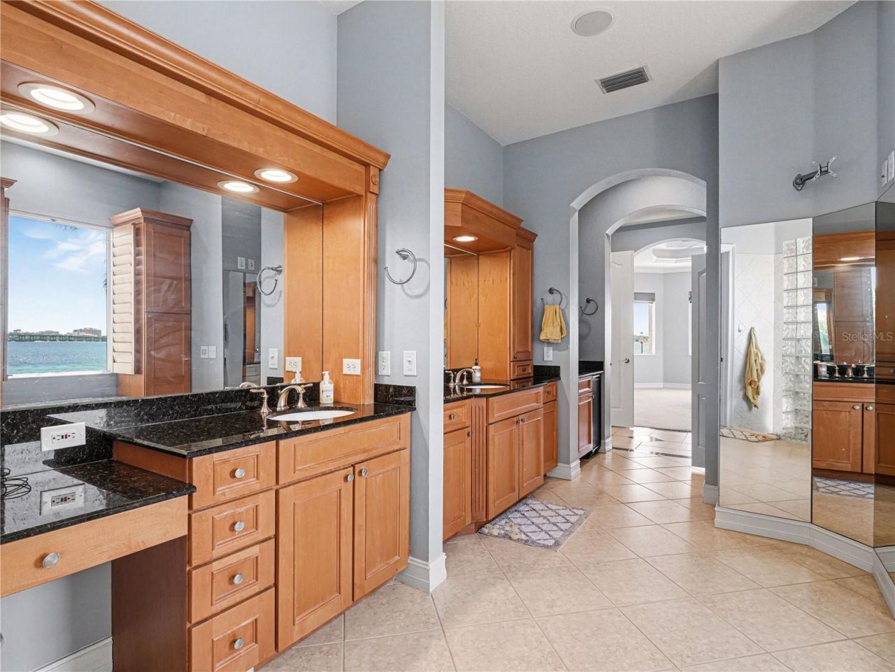 102 12th Avenue E, Palmetto, FL 34221 Photo