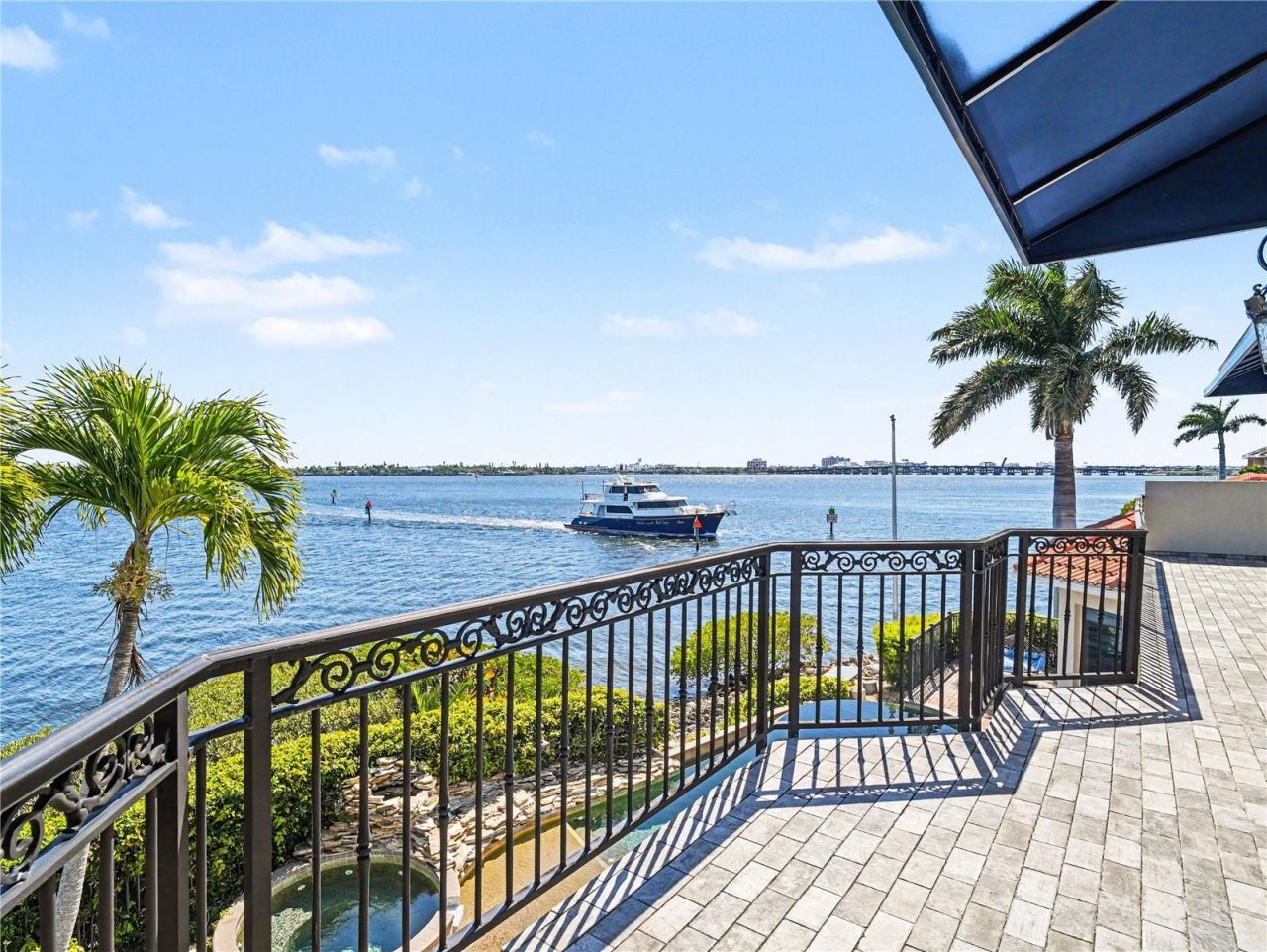 102 12th Avenue E, Palmetto, FL 34221 Photo