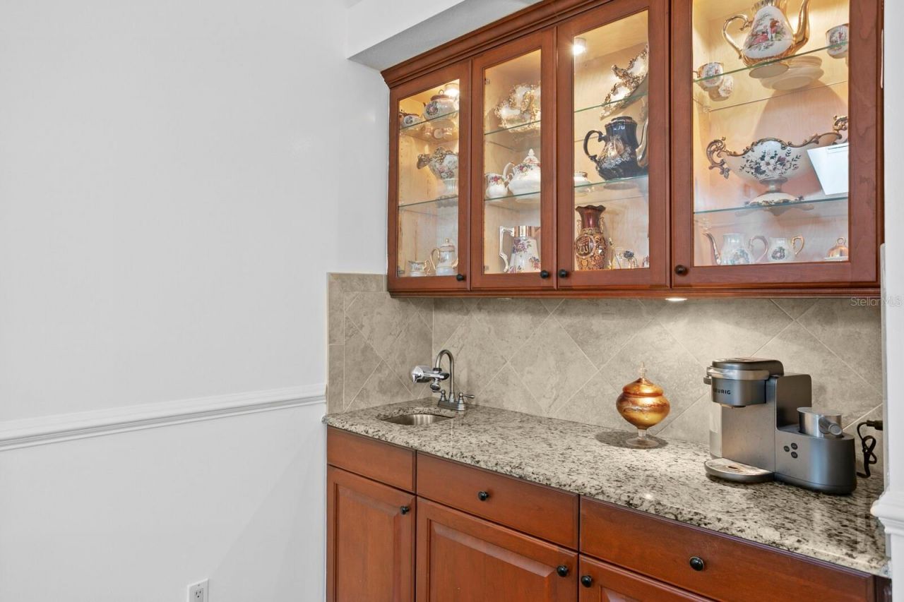 11504 Moffat Place , Temple Terrace, FL 33617 Photo