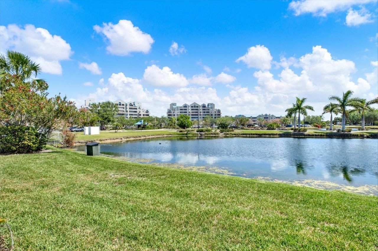 2333 Feather Sound Drive, Unit B507, Clearwater, FL 33762 Photo