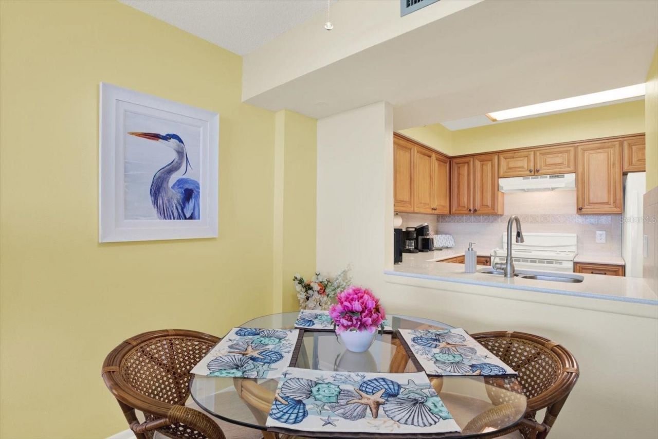 2333 Feather Sound Drive, Unit B507, Clearwater, FL 33762 Photo