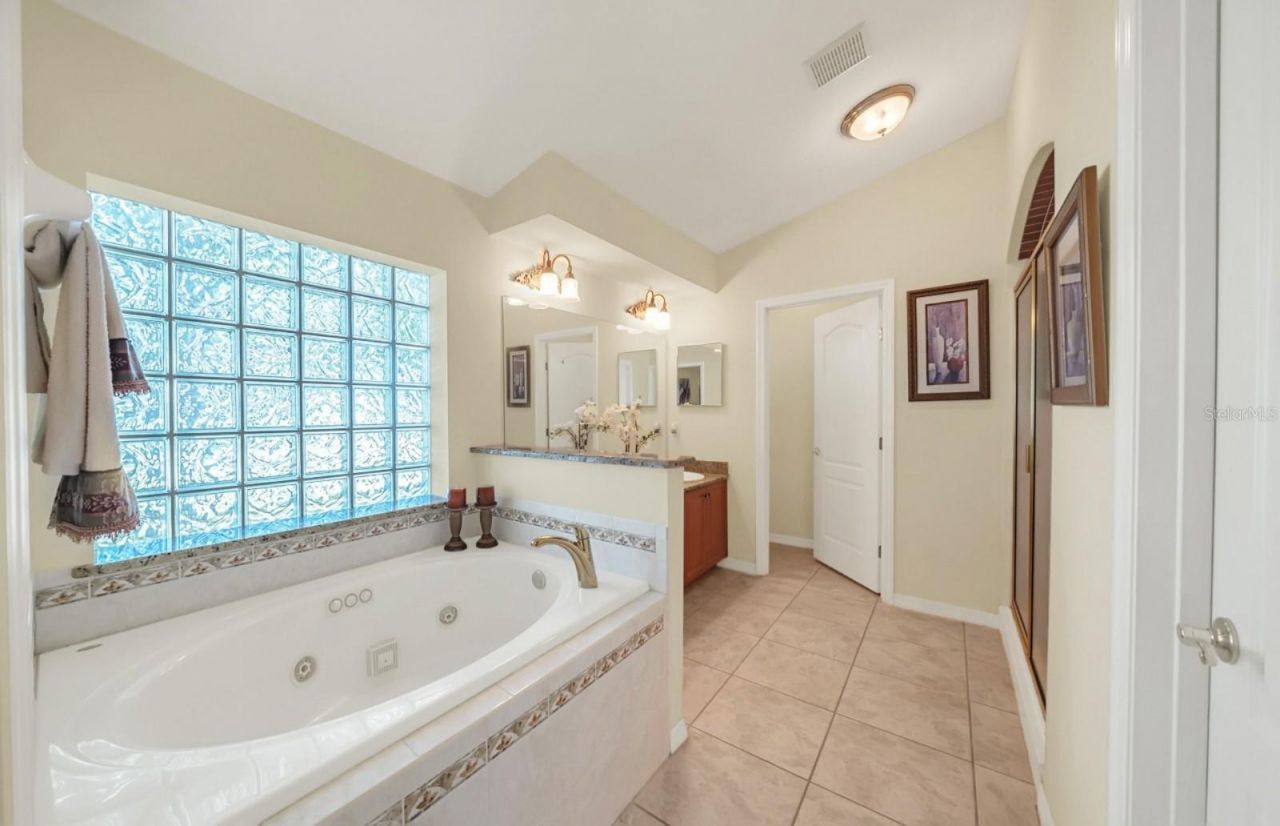 3160 Tiburon Lane , Deltona, FL 32738 Photo