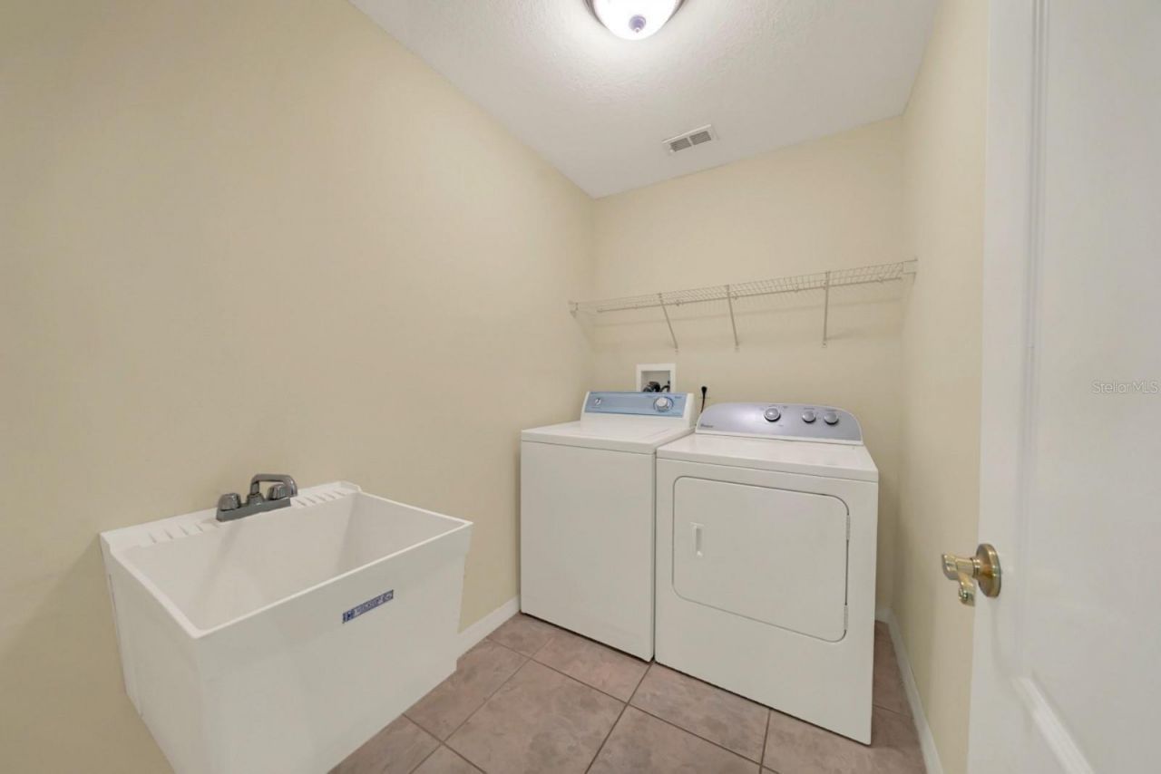 3160 Tiburon Lane , Deltona, FL 32738 Photo