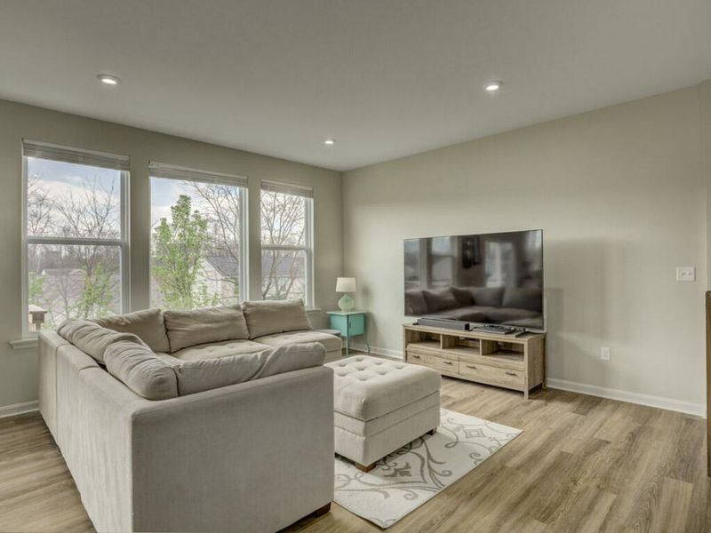 605 Blanda Court, Walton, KY 41094 Photo 3