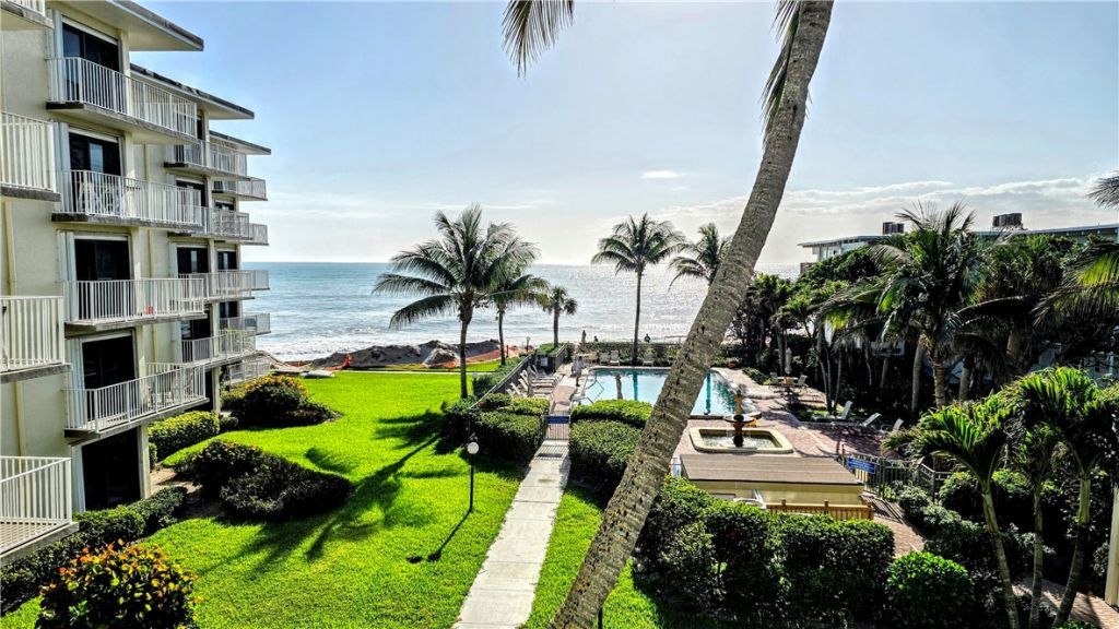 4450 Highway A1a, Unit 301, Vero Beach, FL 32963 Photo