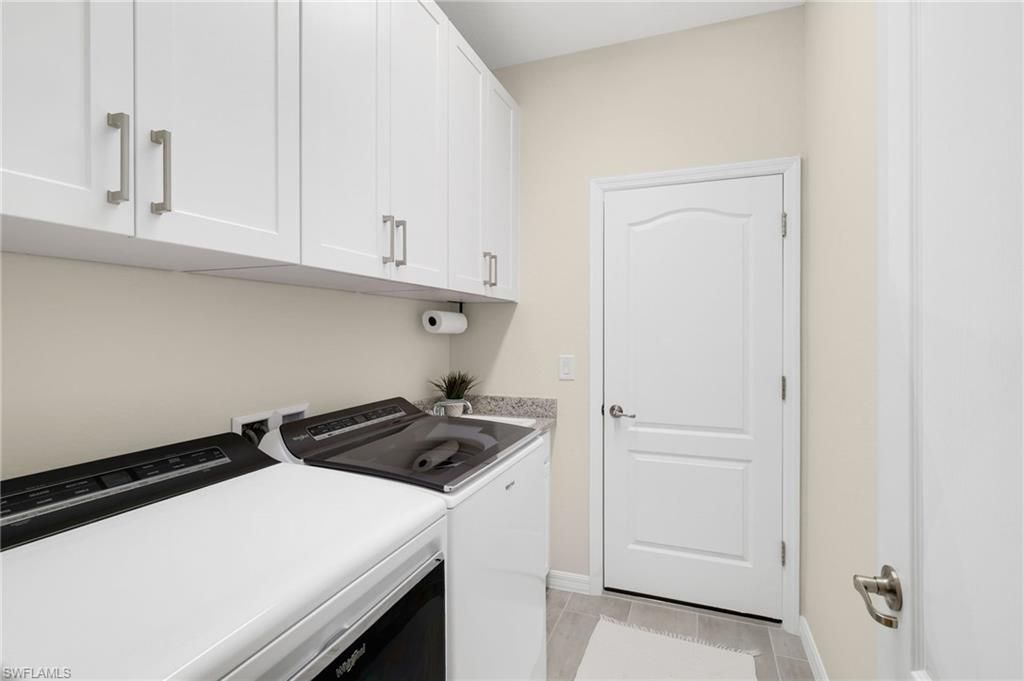 19657 The Place Blvd, Estero, FL 33928 Photo