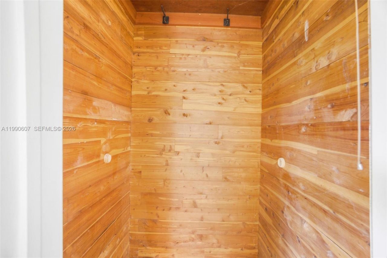 880 NE 72nd Ter , Miami, FL 33138 Photo