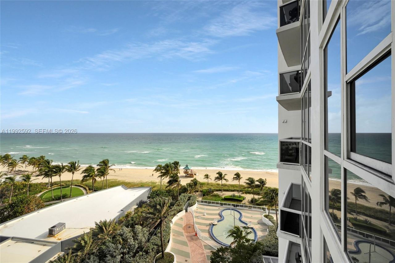 18201 Collins Ave , Unit 1002, Sunny Isles Beach, FL 33160 Photo