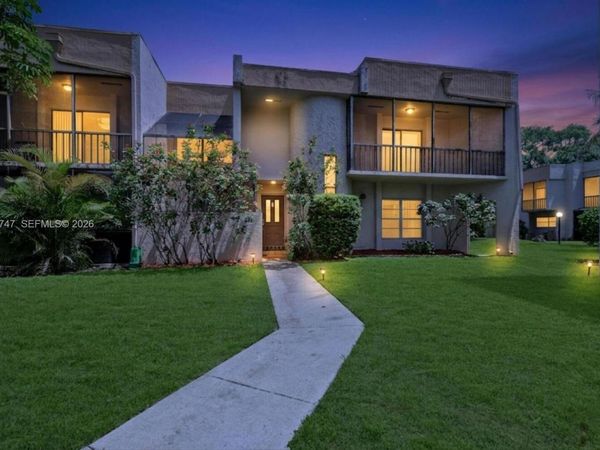 2700 S University Dr , Unit 3C, Davie, FL 33328