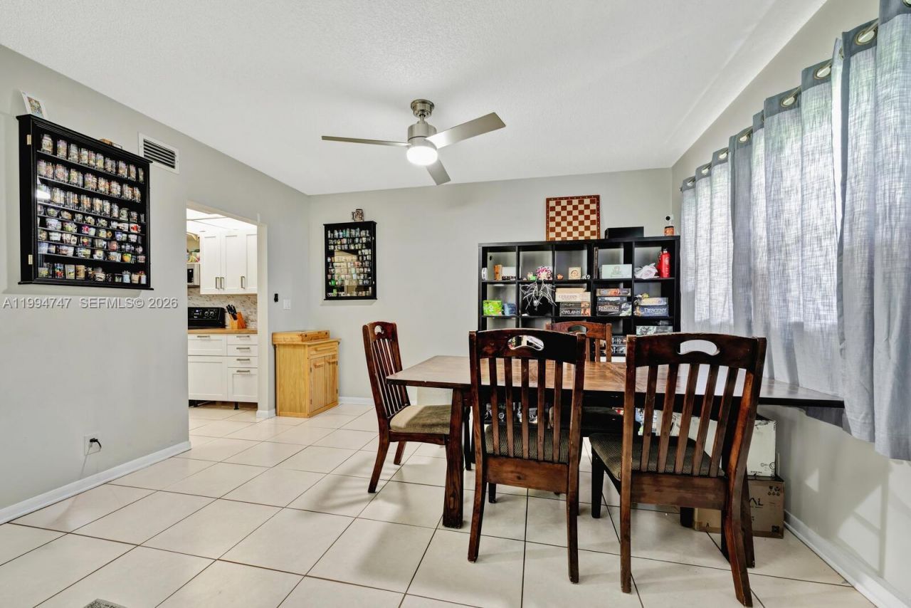 2700 S University Dr, Unit 3C, Davie, FL 33328 Photo