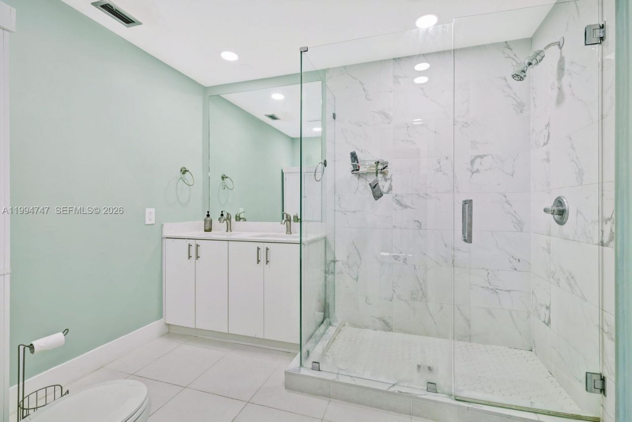2700 S University Dr, Unit 3C, Davie, FL 33328 Photo