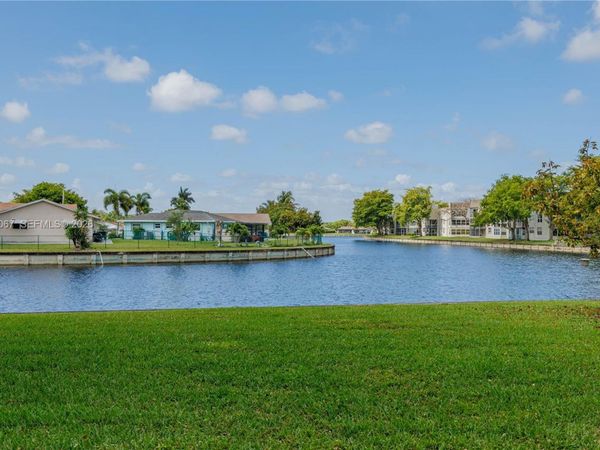 9150 Lime Bay Blvd , Unit 110, Tamarac, FL 33321