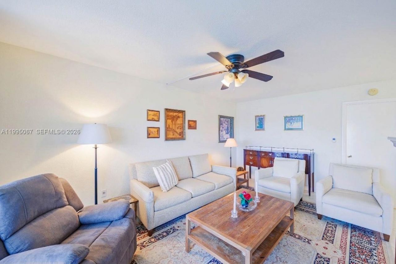 9150 Lime Bay Blvd, Unit 110, Tamarac, FL 33321 Photo