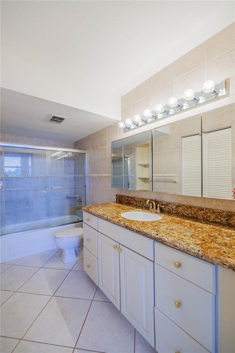 9150 Lime Bay Blvd, Unit 110, Tamarac, FL 33321 Photo