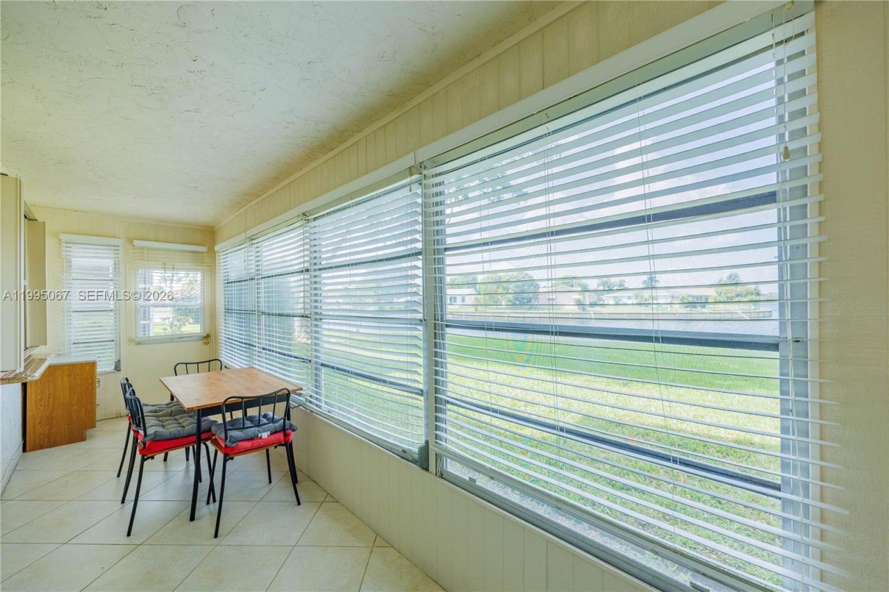 9150 Lime Bay Blvd, Unit 110, Tamarac, FL 33321 Photo